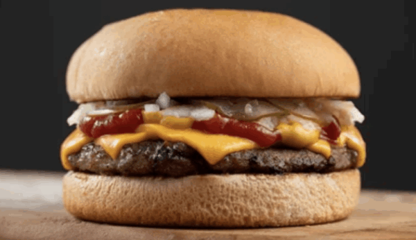 Quarter Pounder <span style="color: #F6402F;">Burger Meal</span>