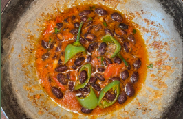 Peshawari Special Lobia <span style="color: #F6402F;">Kidney Bean Karahi</span>
